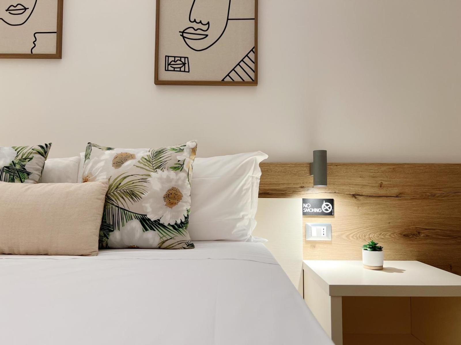 Simona Rooms Portocannone ภายนอก รูปภาพ